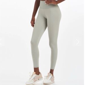 Vuori Ribbed Studio Leggings